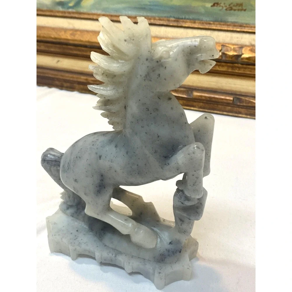 Vintage Chinese Hand Carved Marble Soapstone Horse Sculpture Gorgeous 4.5x7